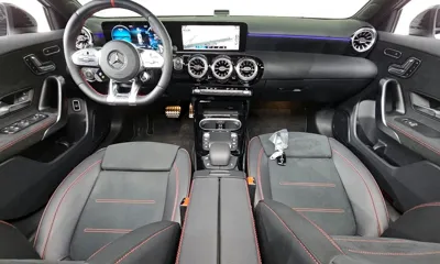 Mercedes-Benz A-Class 2023, 4900 км, за 24503.29 USD - фото 7