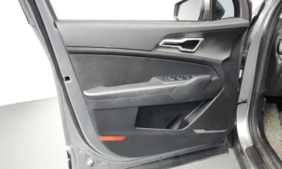 Kia Sportage 2024, 7206 км, за 14344.27 USD - фото 24