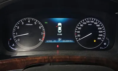 Hyundai Equus 2015, 243618 км, за 3178.81 USD - фото 8