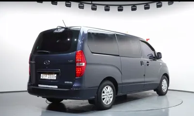 Hyundai Starex 2018, 181093 км, за 6229.49 USD