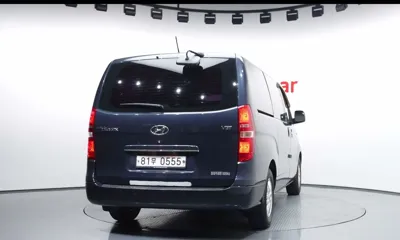 Hyundai Starex 2018, 181093 км, за 6229.49 USD