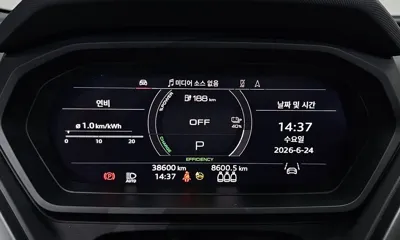 Audi Q4 e-tron 2023, 38600 км, за 27822.91 USD - фото 8