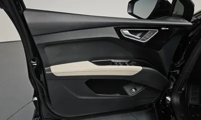 Audi Q4 e-tron 2023, 38600 км, за 27822.91 USD - фото 24