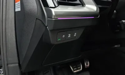 Audi Q4 e-tron 2023, 38600 км, за 27822.91 USD - фото 29