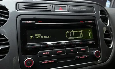 Volkswagen Tiguan 2015, 106157 км, за 5780.34 USD - фото 15