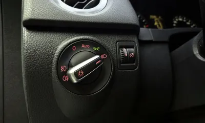 Volkswagen Tiguan 2015, 106157 км, за 5780.34 USD - фото 18