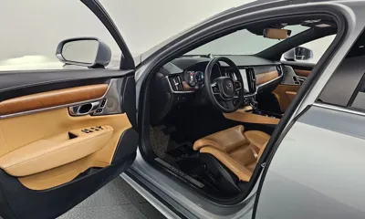 Volvo S90 2019, 162008 км, за 9702.41 USD - фото 10
