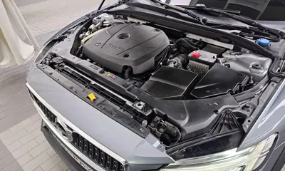 Volvo V60 2020, 97566 км, за 15567.52 USD - фото 6