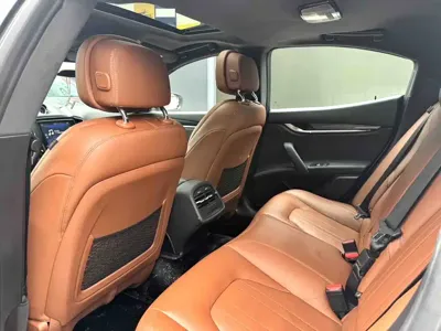 Maserati Ghibli 2016, 90000 км, за 13287.6 USD