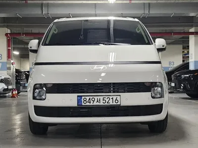 Hyundai Staria · 2026 год
