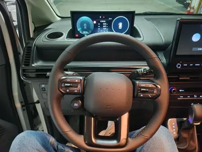 Hyundai Staria 2026, 1050 км, за 18514.67 USD - фото 8