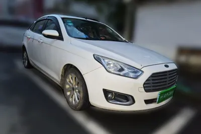 Ford Escort 2015, 83600 км, за 2880 USD
