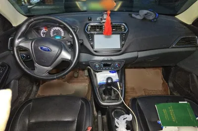Ford Escort 2015, 83600 км, за 2880 USD - фото 9