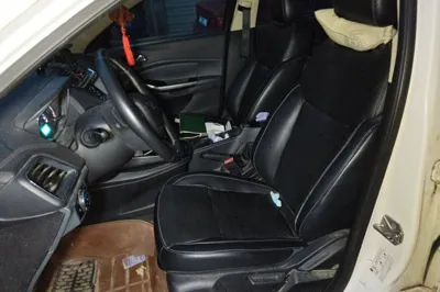 Ford Escort 2015, 83600 км, за 2880 USD - фото 15