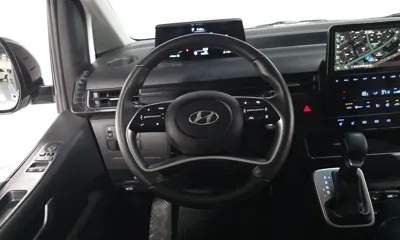 Hyundai Staria 2023, 168815 км, за 11487.46 USD - фото 12
