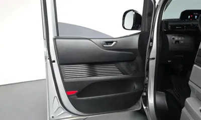 Hyundai Staria 2023, 168815 км, за 11487.46 USD - фото 25