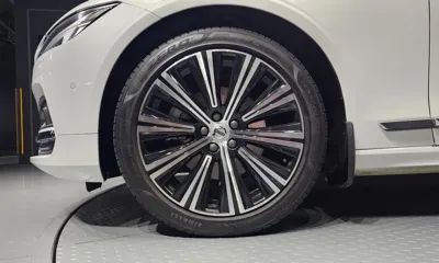 Volvo S90 2021, 31668 км, за 22843.64 USD