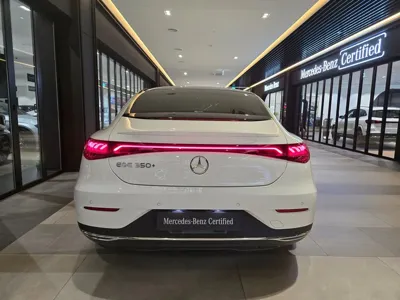 Mercedes-Benz EQE 2022, 31515 км, за 38754.58 USD