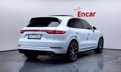 Porsche Cayenne 2021, 145499 км, за 36669.97 USD