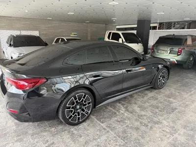BMW i4 2025, 46500 км, за 34153.79 USD - фото 7