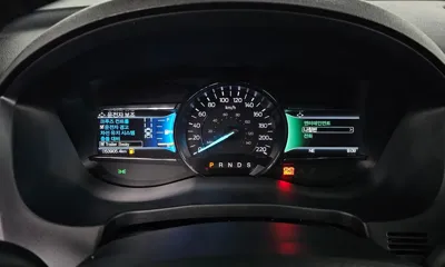 Ford Explorer 2019, 53905 км, за 14800.13 USD - фото 8