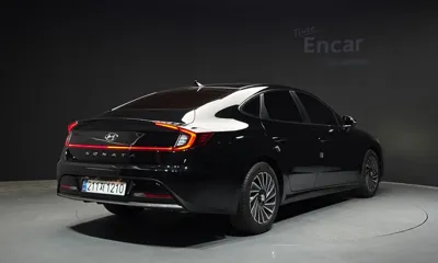 Hyundai Sonata 2023, 52056 км, за 12877.77 USD