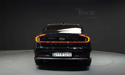 Hyundai Sonata 2023, 52056 км, за 12877.77 USD