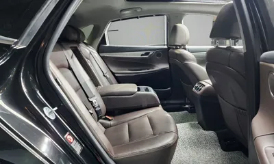 Hyundai Grandeur 2018, 109944 км, за 9641.7 USD - фото 11