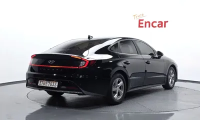 Hyundai Sonata 2022, 92451 км, за 10353.58 USD