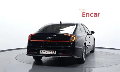 Hyundai Sonata 2022, 92451 км, за 10353.58 USD