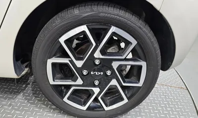 Kia Ray 2023, 23884 км, за 8532.58 USD