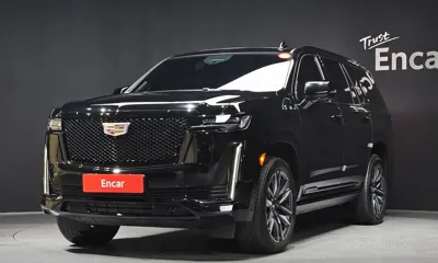 Cadillac Escalade · 2023 год