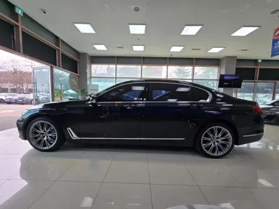 BMW 7-Series 2017, 202168 км, за 15688.59 USD