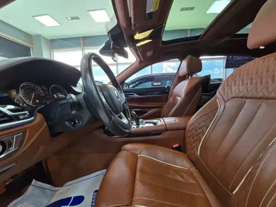BMW 7-Series 2017, 202168 км, за 15562.93 USD - фото 8