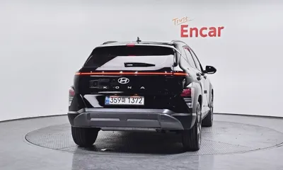 Hyundai Kona 2024, 12794 км, за 17781.61 USD