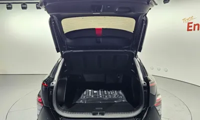 Hyundai Kona 2024, 12794 км, за 17781.61 USD - фото 20