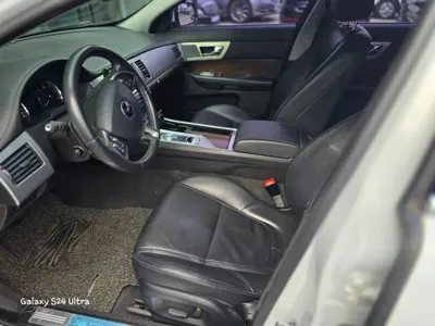 Jaguar XF 2015, 86180 км, за 5244.85 USD