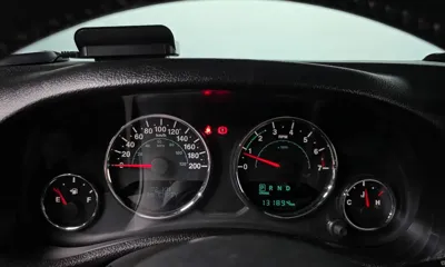 Jeep Wrangler 2017, 131894 км, за 16856.17 USD - фото 8