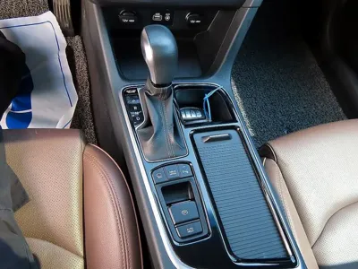 Hyundai Sonata 2019, 117380 км, за 8326.84 USD - фото 10