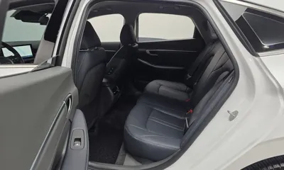 Hyundai Sonata 2024, 53476 км, за 16836.76 USD - фото 11