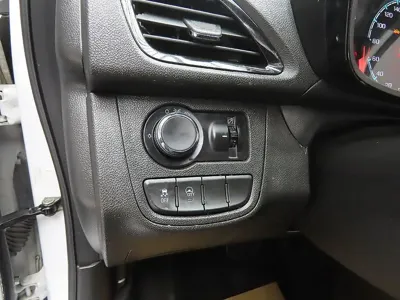 ChevroletGMDaewoo Spark 2017, 169605 км, за 1628.67 USD - фото 11