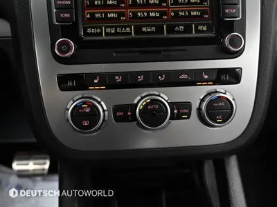 Volkswagen Scirocco 2013, 164526 км, за 4225.44 USD - фото 17