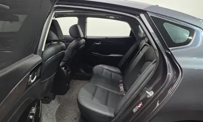 Kia K7 2020, 65155 км, за 11636.22 USD - фото 12