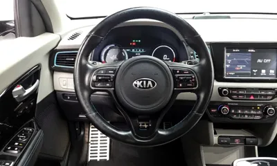 Kia Niro 2019, 123604 км, за 11831.24 USD - фото 13