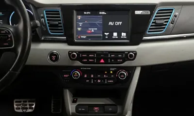 Kia Niro 2019, 123604 км, за 11831.24 USD - фото 14