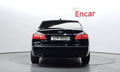 Hyundai Genesis 2010, 226785 км, за 2299 USD