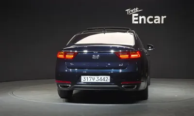 Kia K7 2016, 112050 км, за 7201.85 USD