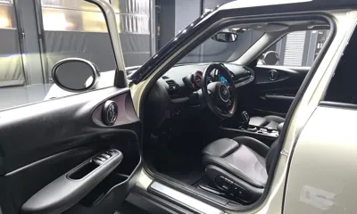 MINI Clubman 2019, 129731 км, за 6188.93 USD - фото 10