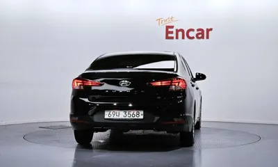 Hyundai Avante 2019, 68402 км, за 5710.91 USD