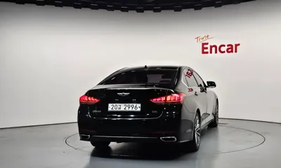 Hyundai Genesis 2015, 204890 км, за 4206.31 USD